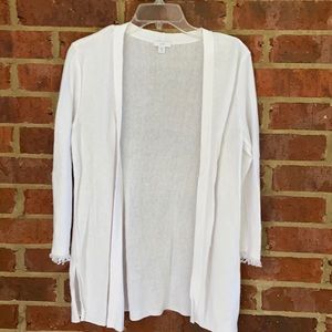 Lightweight cardigan with cute fringe sleeve